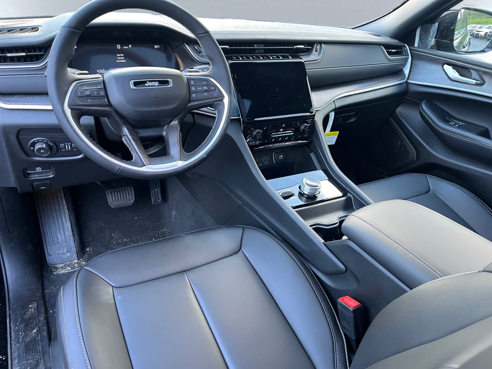 new 2025 Jeep Grand Cherokee car, priced at $49,810