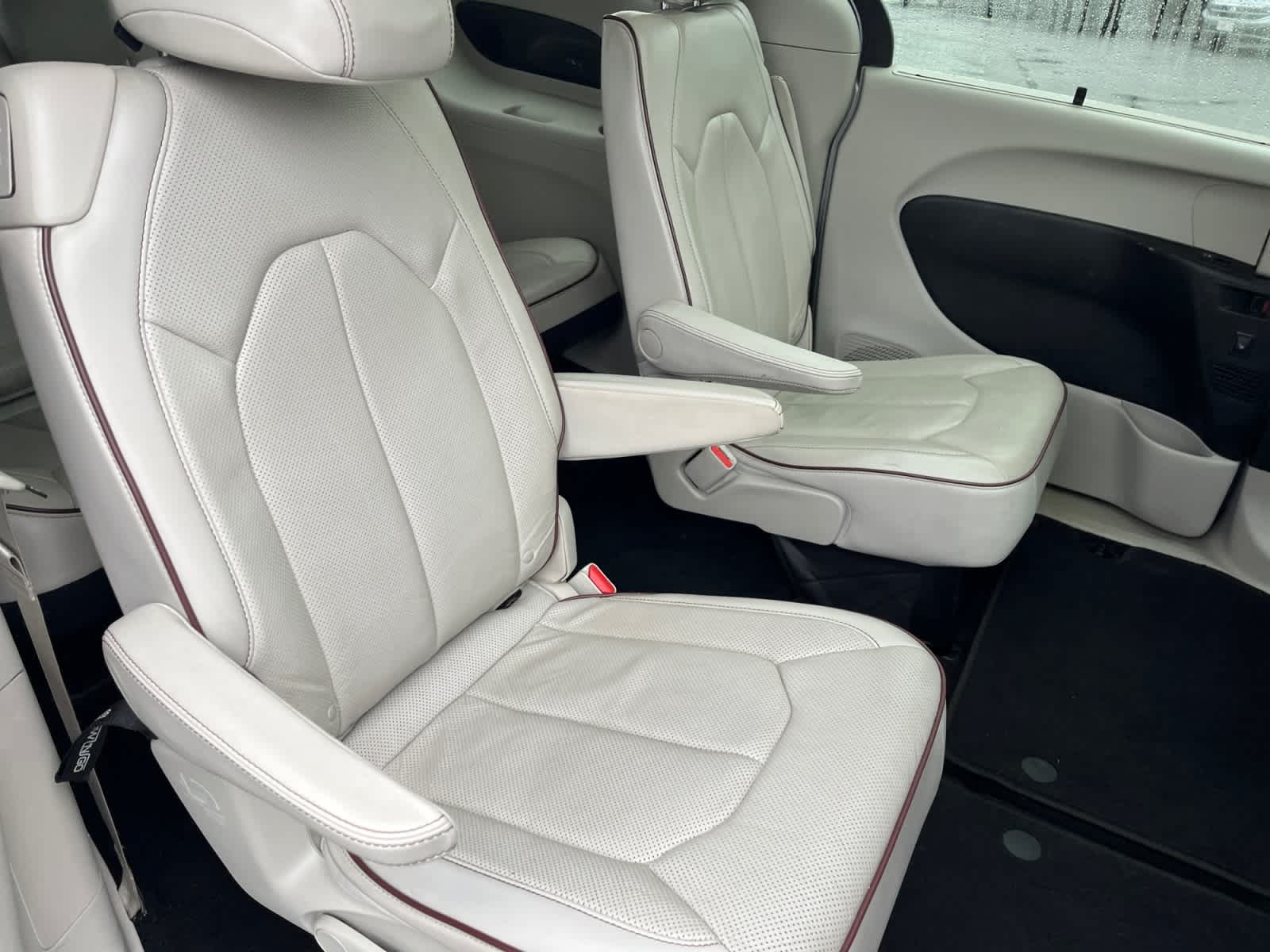 used 2018 Chrysler Pacifica car, priced at $17,371