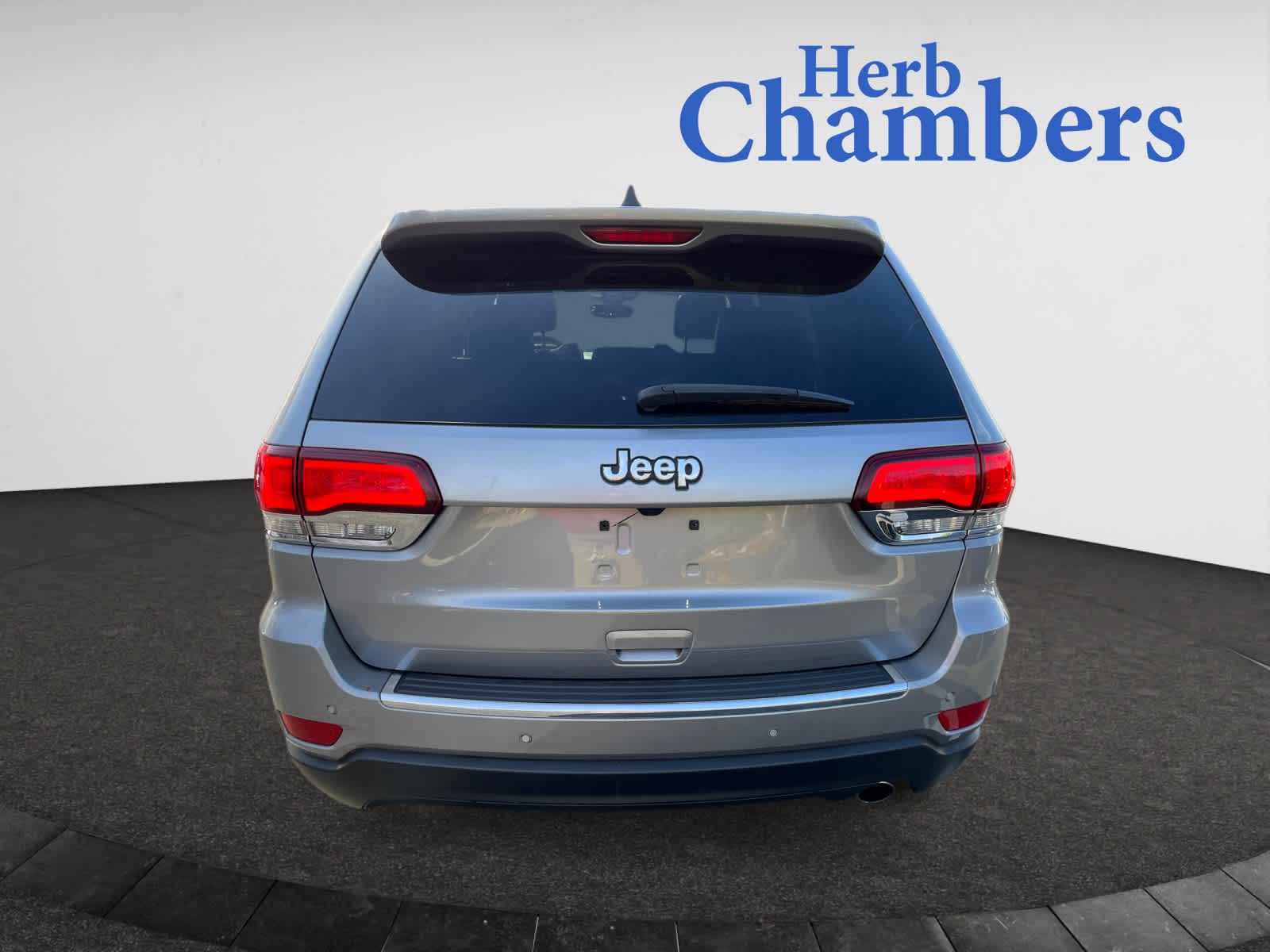 used 2021 Jeep Grand Cherokee car, priced at $25,363