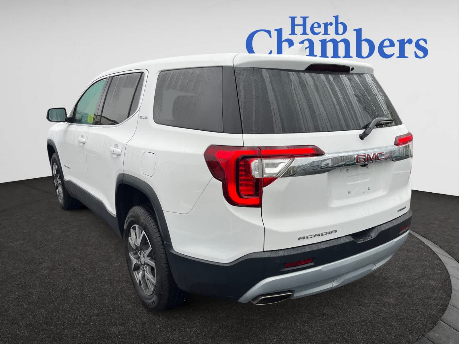 used 2022 GMC Acadia car, priced at $26,115