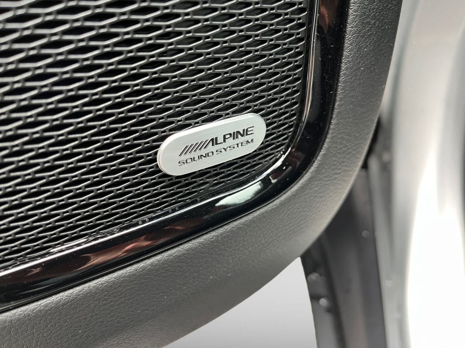 new 2025 Jeep Compass car, priced at $40,105