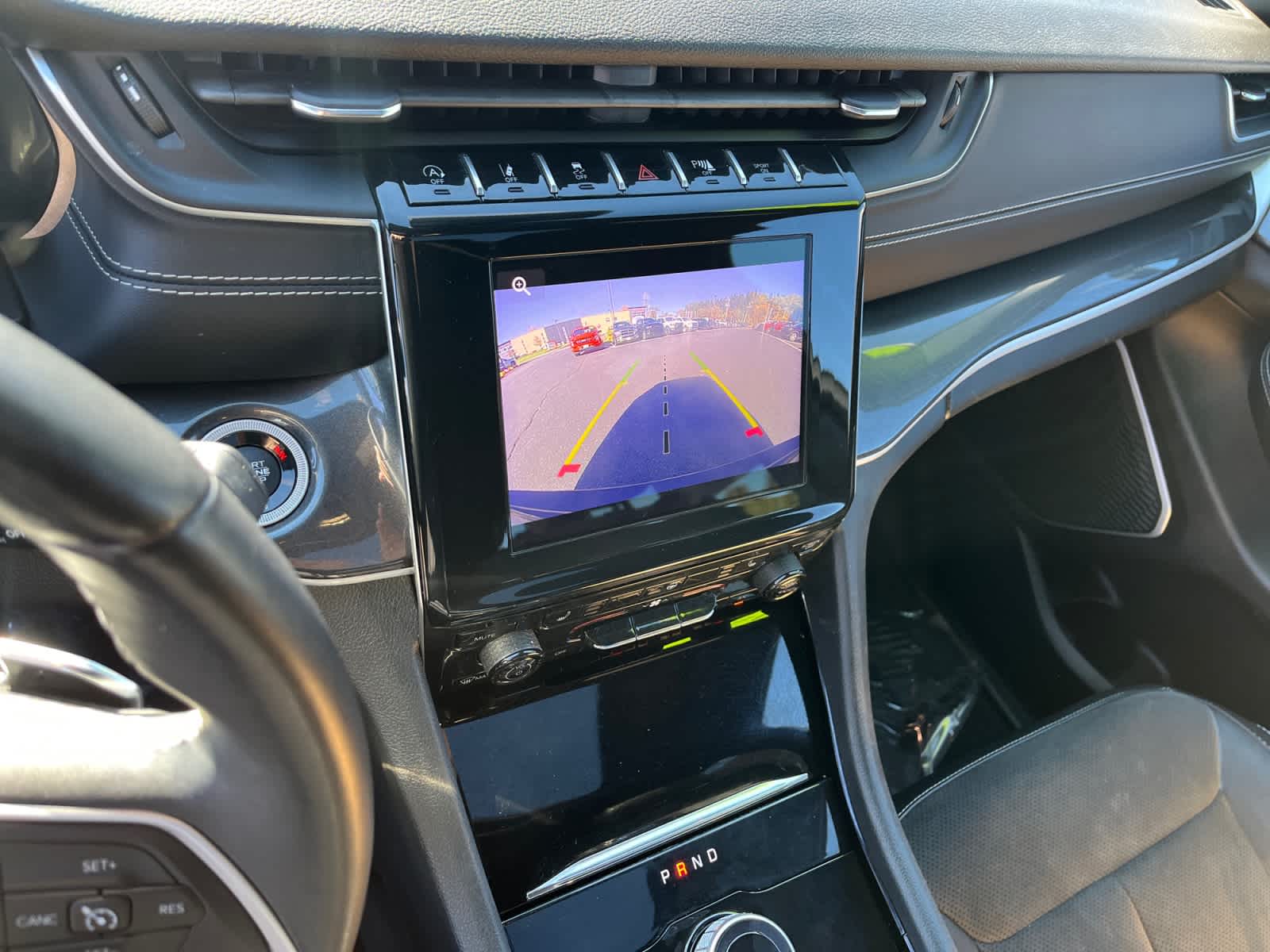 used 2022 Jeep Grand Cherokee car, priced at $30,886