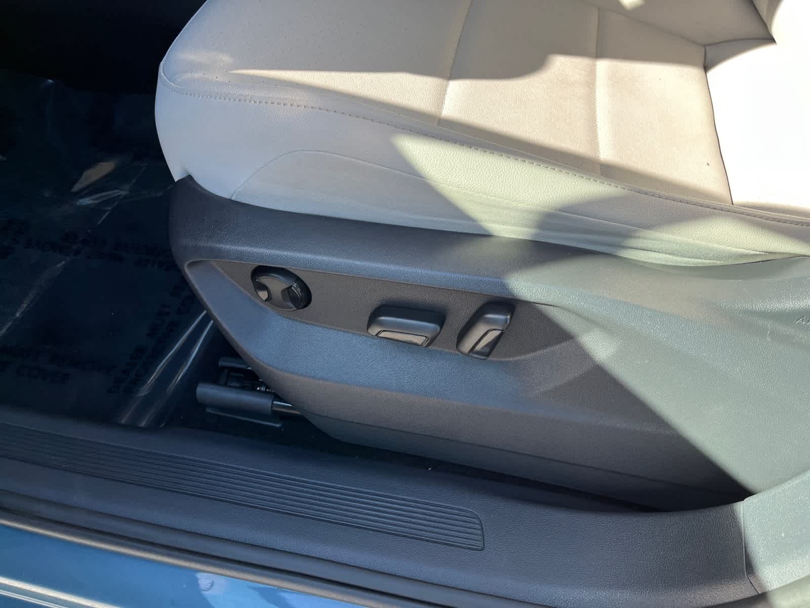 used 2020 Volkswagen Tiguan car, priced at $16,794