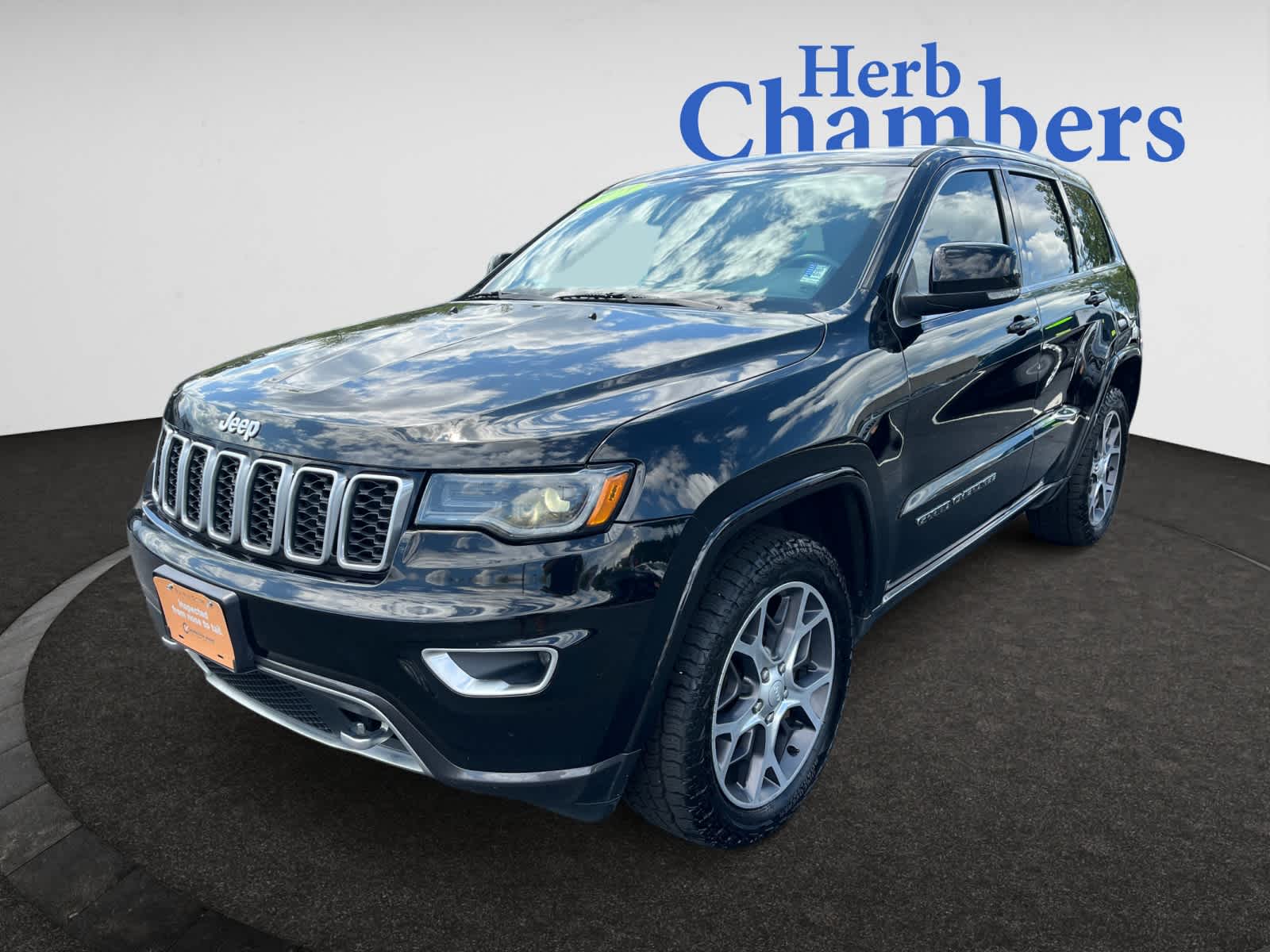 used 2018 Jeep Grand Cherokee car, priced at $14,987