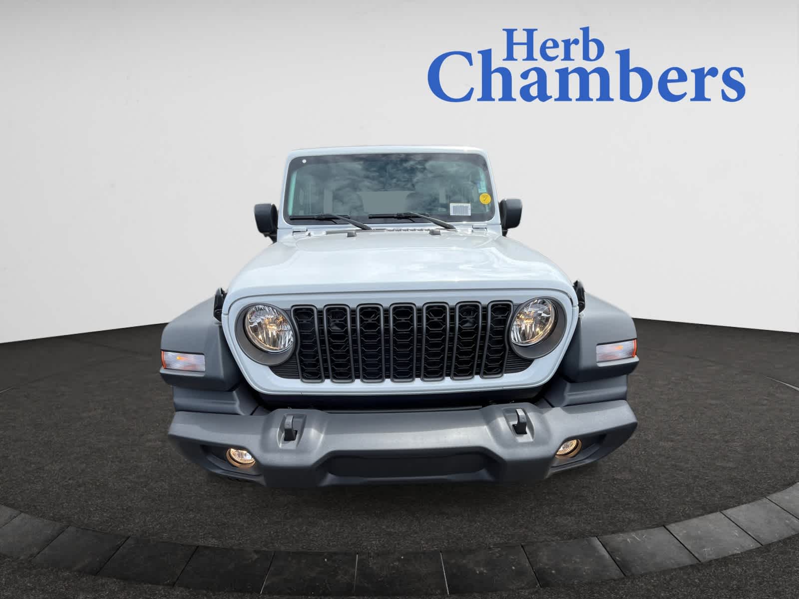 new 2025 Jeep Wrangler car, priced at $43,360