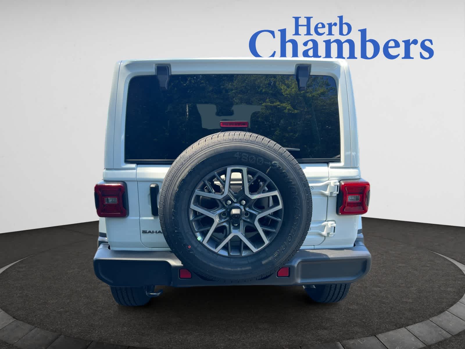 new 2025 Jeep Wrangler car, priced at $53,530