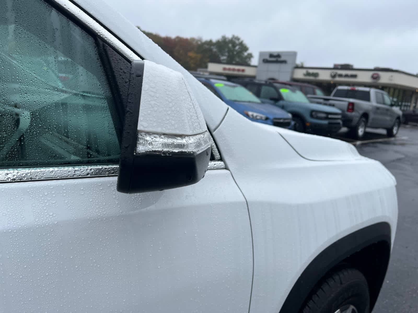 used 2022 GMC Acadia car, priced at $26,115