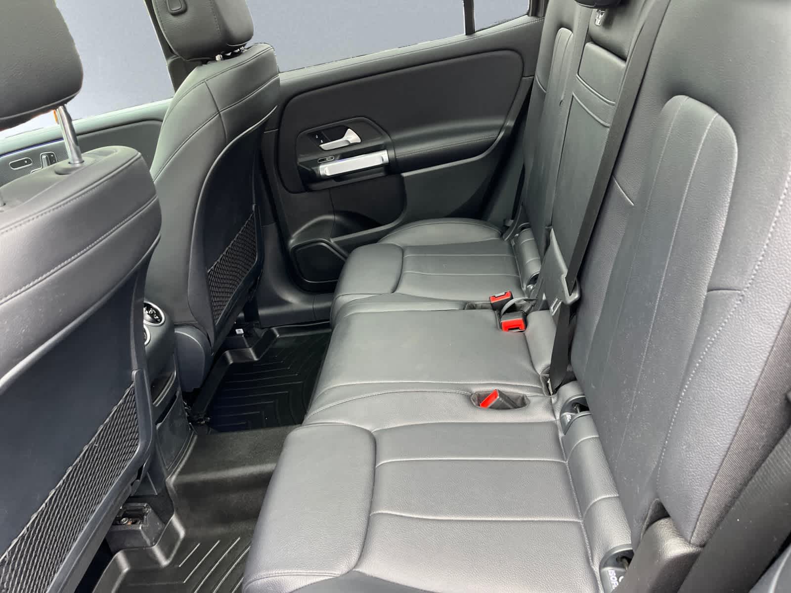 used 2020 Mercedes-Benz GLB car, priced at $22,287
