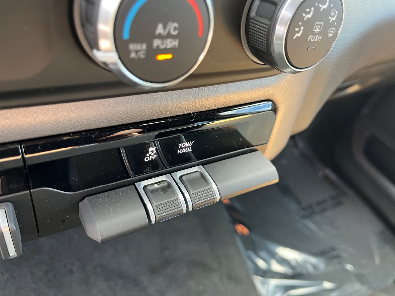 used 2023 Ram 1500 car, priced at $35,682