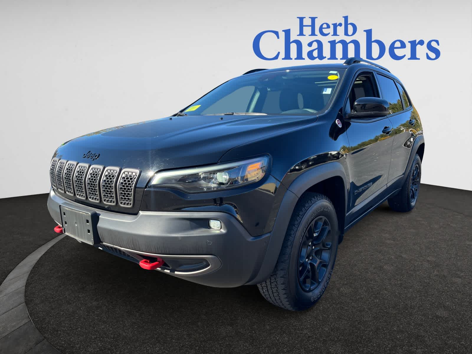 used 2023 Jeep Cherokee car, priced at $27,294