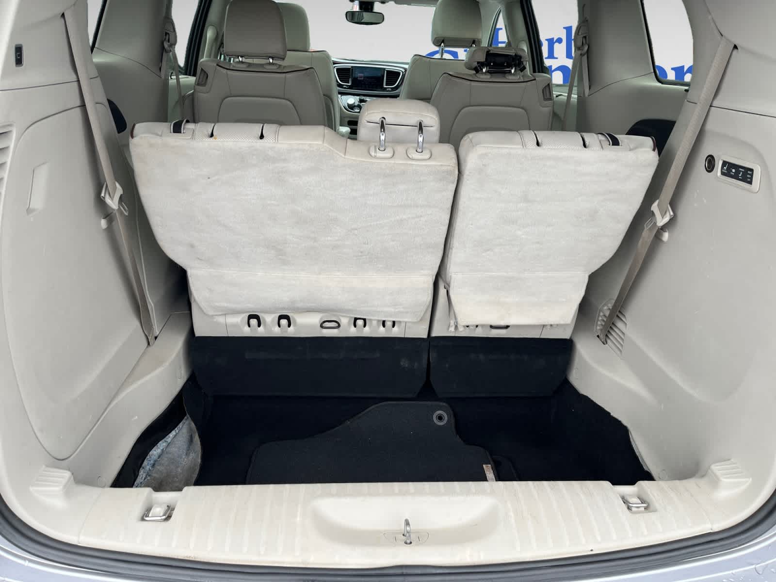 used 2018 Chrysler Pacifica car, priced at $17,371