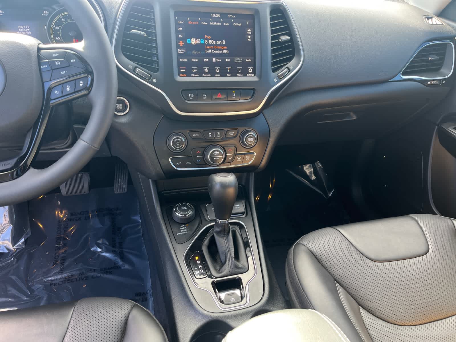 used 2023 Jeep Cherokee car, priced at $27,194