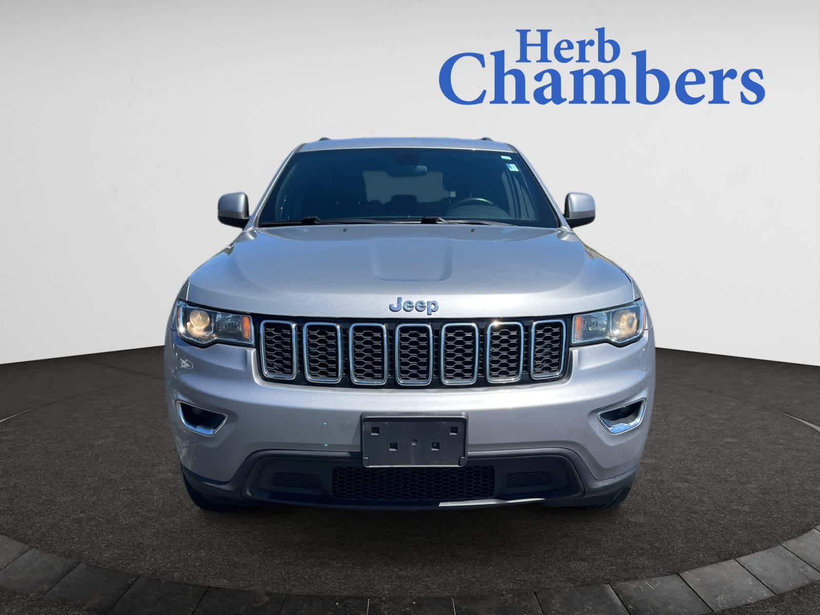 used 2018 Jeep Grand Cherokee car, priced at $14,487