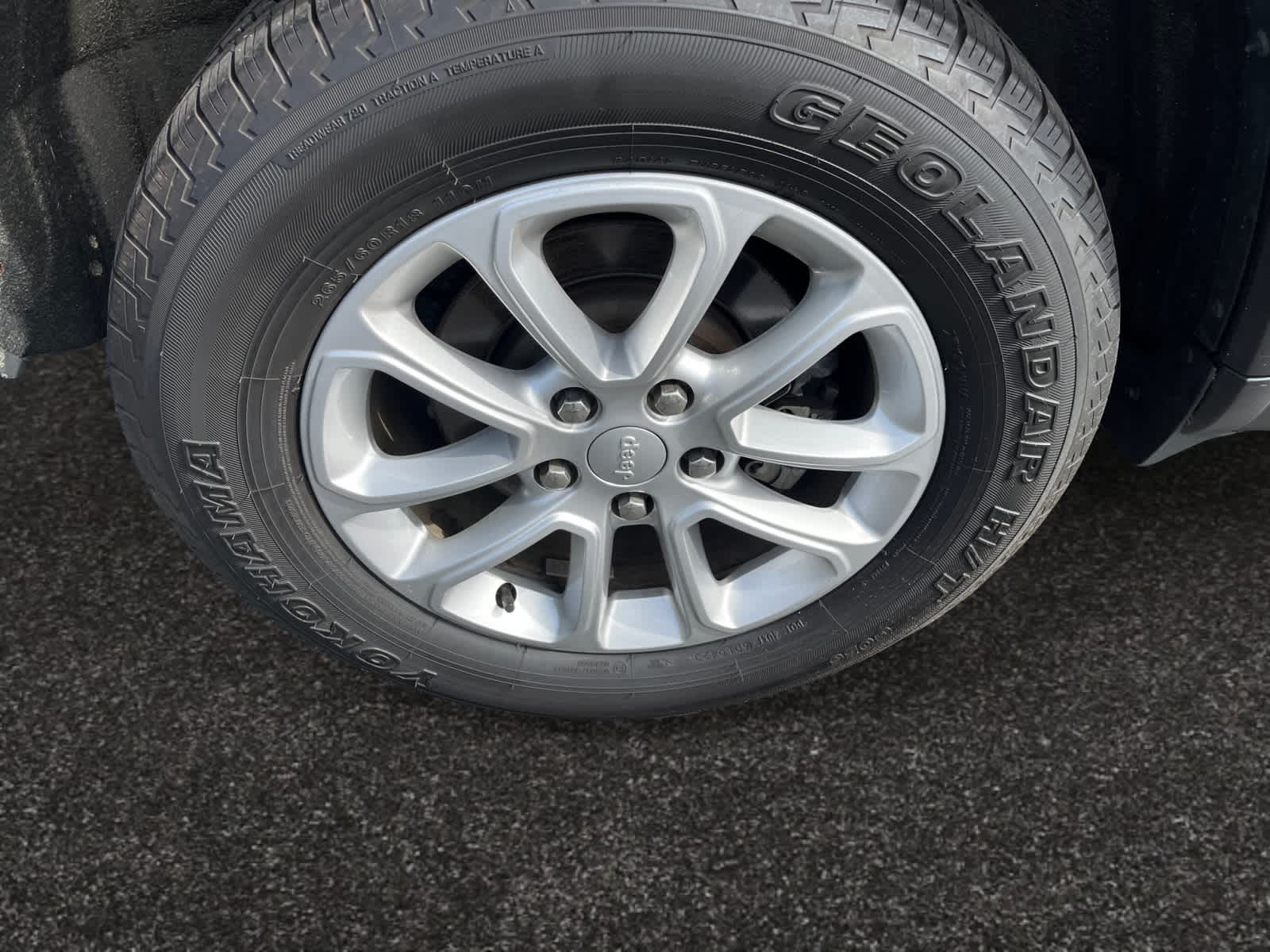 used 2021 Jeep Grand Cherokee car, priced at $21,494