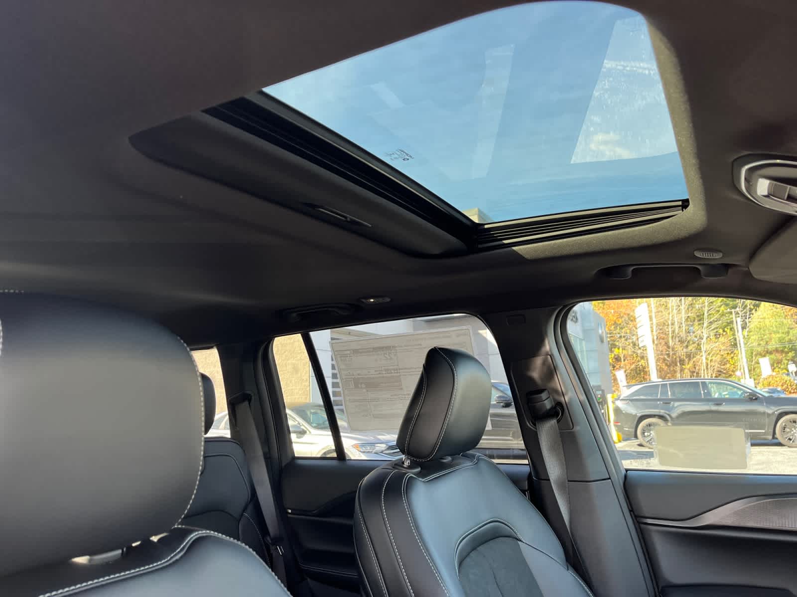 new 2025 Jeep Grand Cherokee car, priced at $45,270