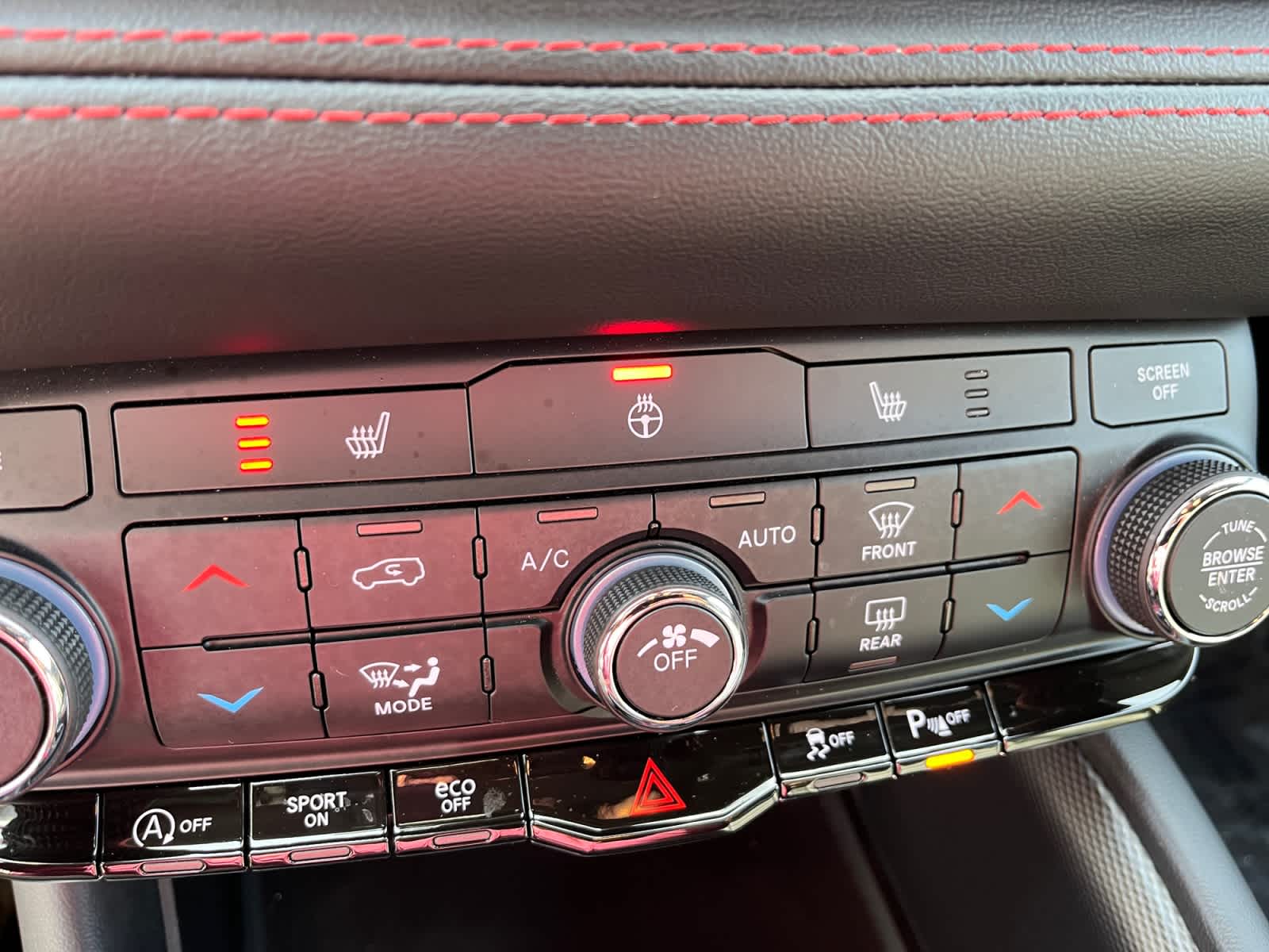 used 2025 Dodge Durango car, priced at $35,196