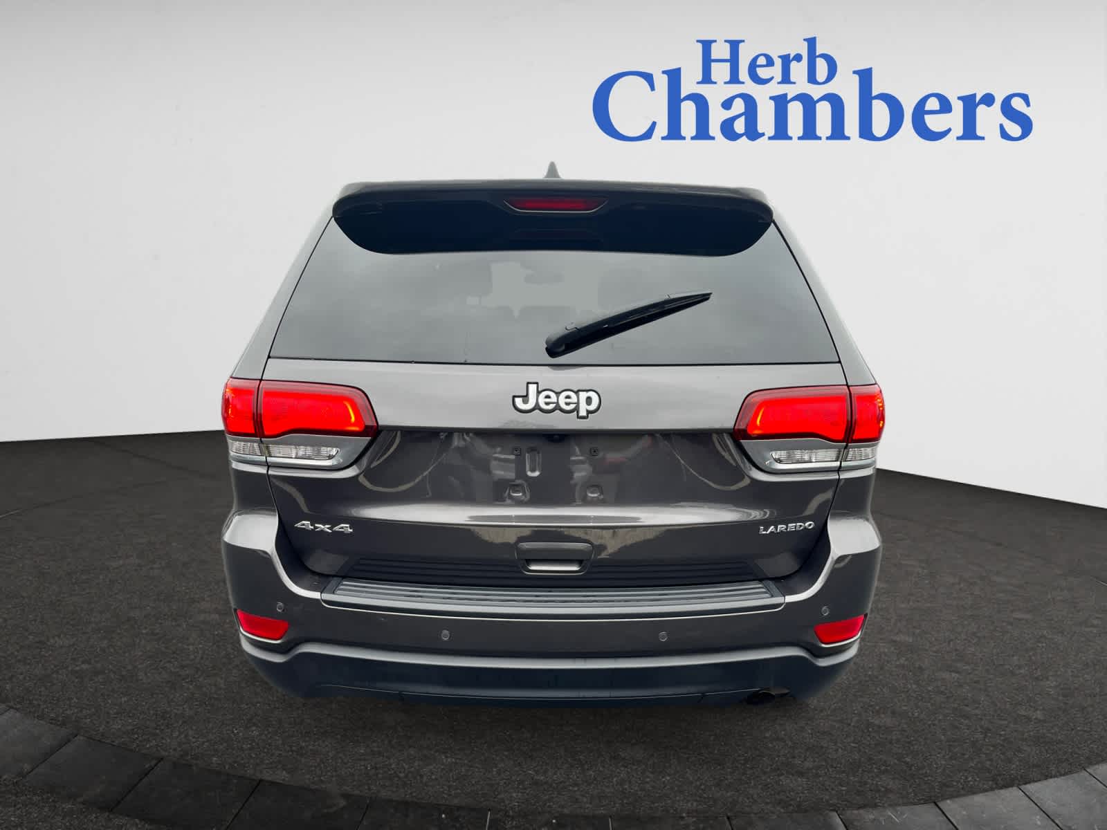 used 2021 Jeep Grand Cherokee car, priced at $22,494