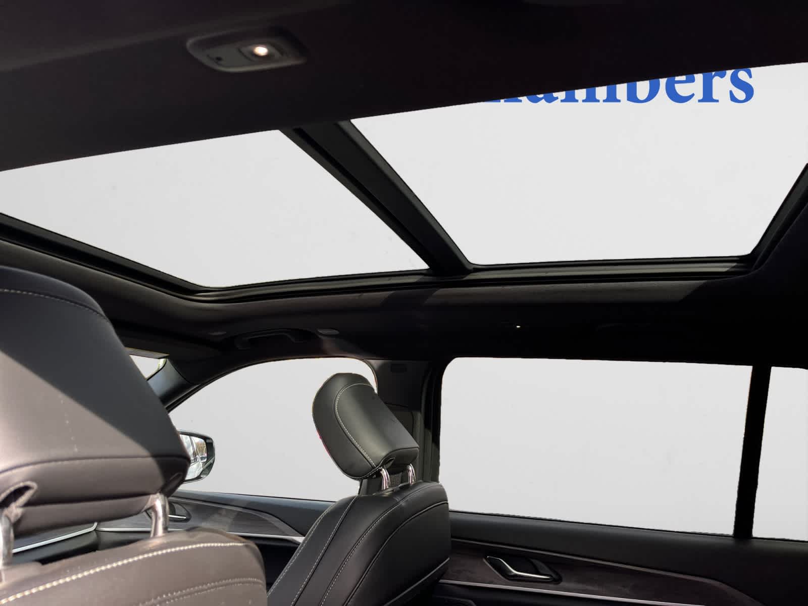 used 2024 Jeep Grand Cherokee L car, priced at $37,981