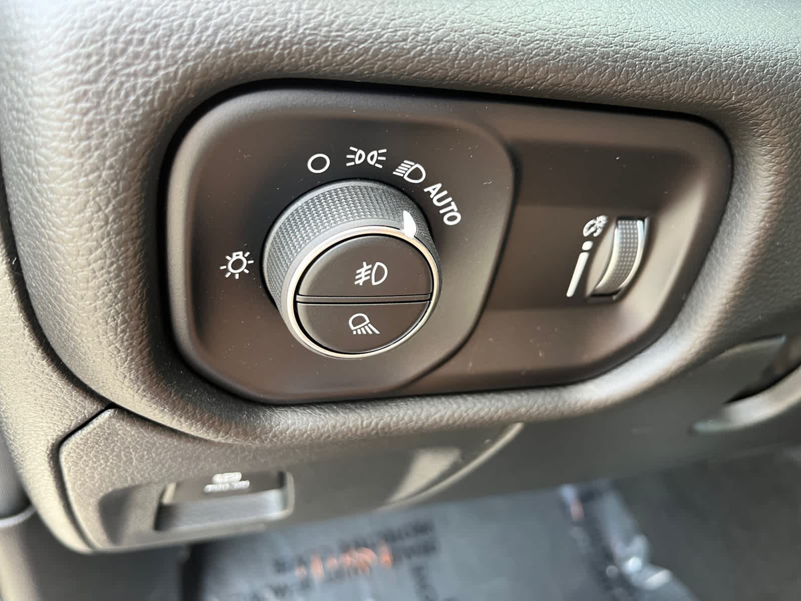 used 2023 Ram 1500 car, priced at $35,682