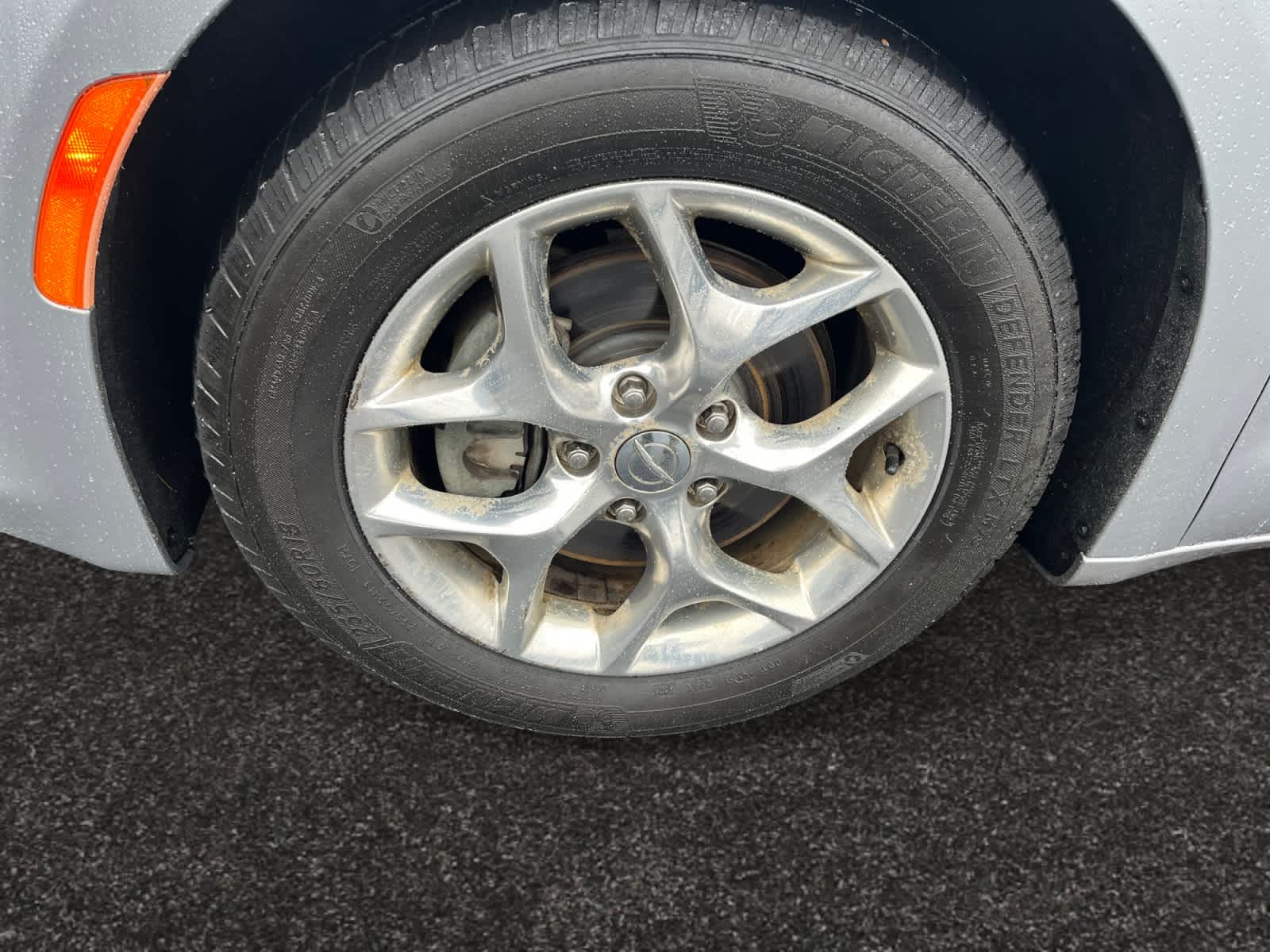 used 2018 Chrysler Pacifica car, priced at $17,371