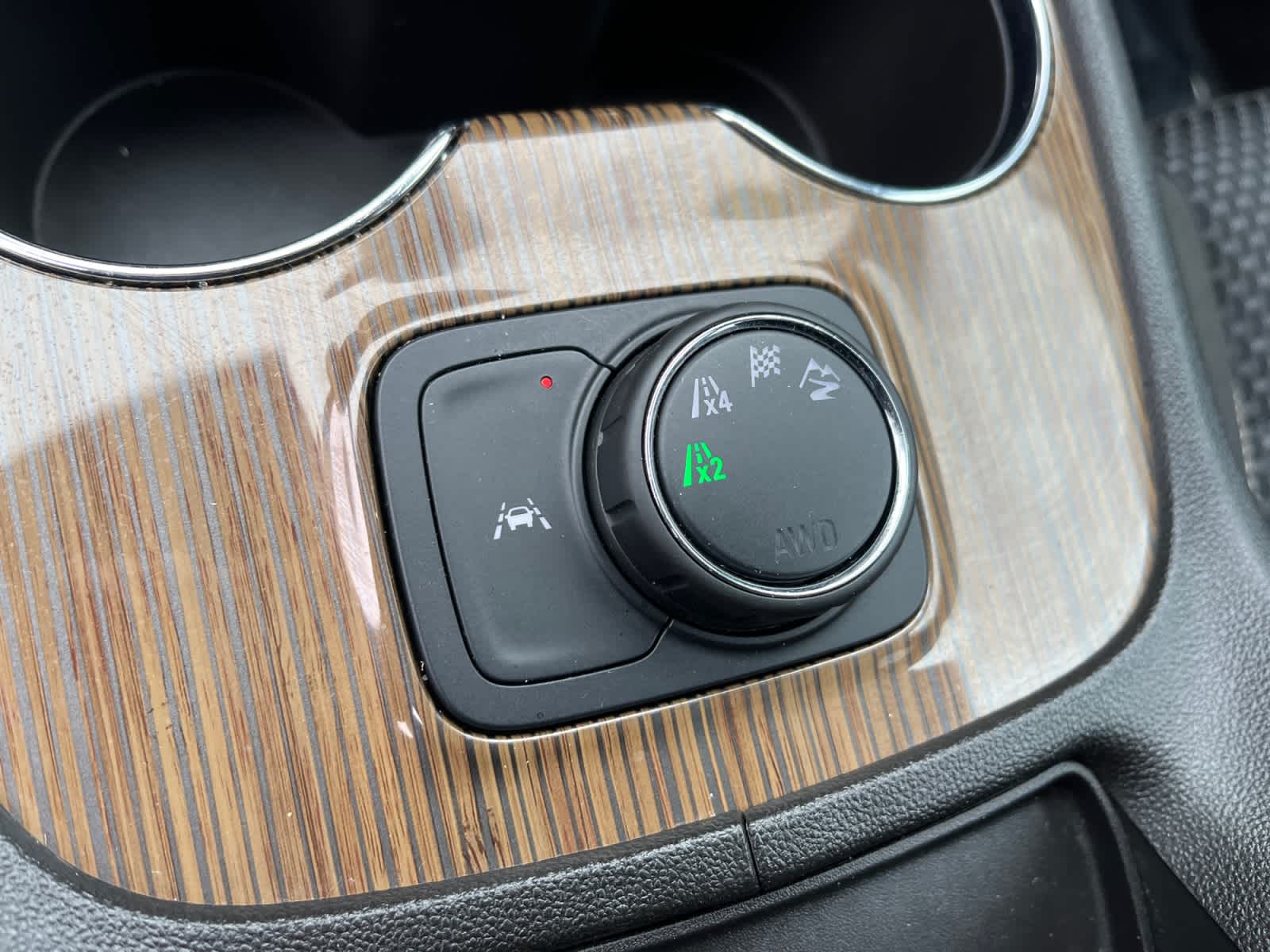 used 2022 GMC Acadia car, priced at $26,115