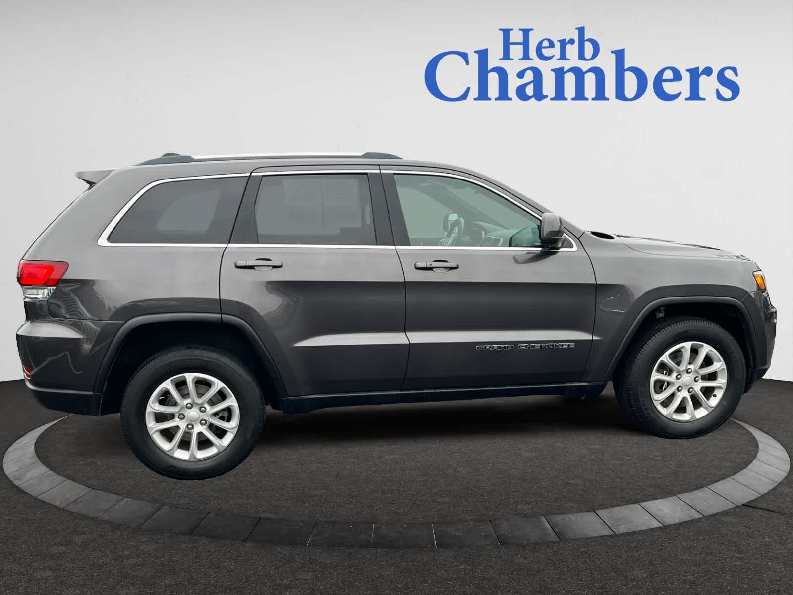 used 2021 Jeep Grand Cherokee car, priced at $22,494