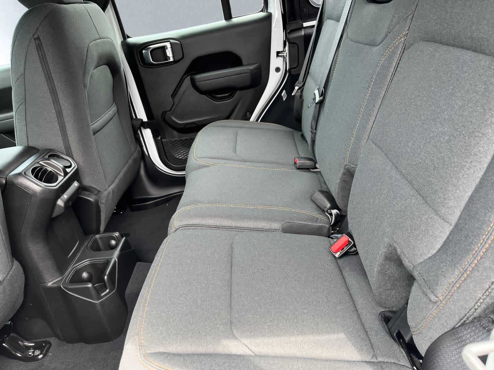 new 2025 Jeep Wrangler car, priced at $43,360