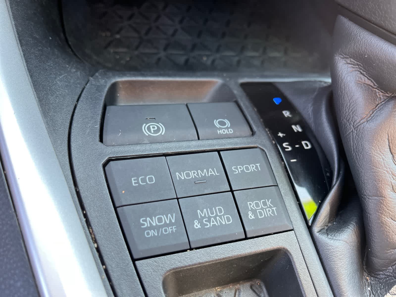 used 2019 Toyota RAV4 car, priced at $22,987