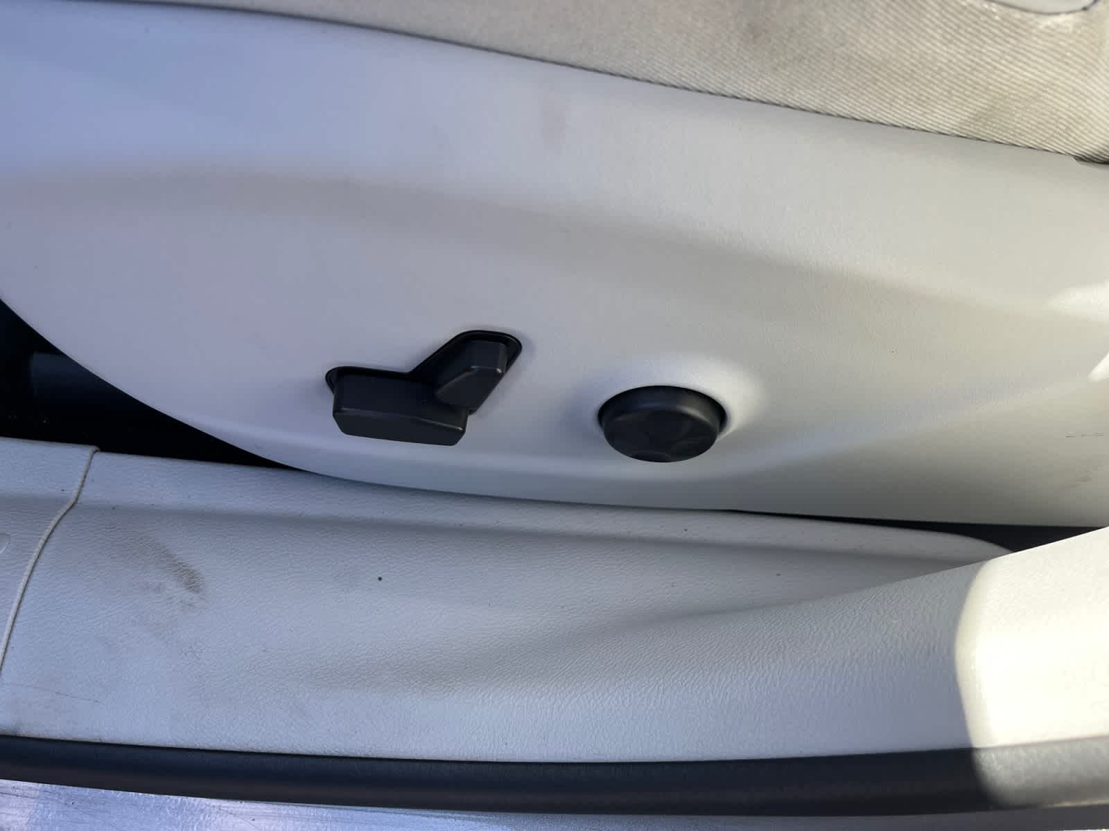 used 2021 Jeep Cherokee car, priced at $19,761