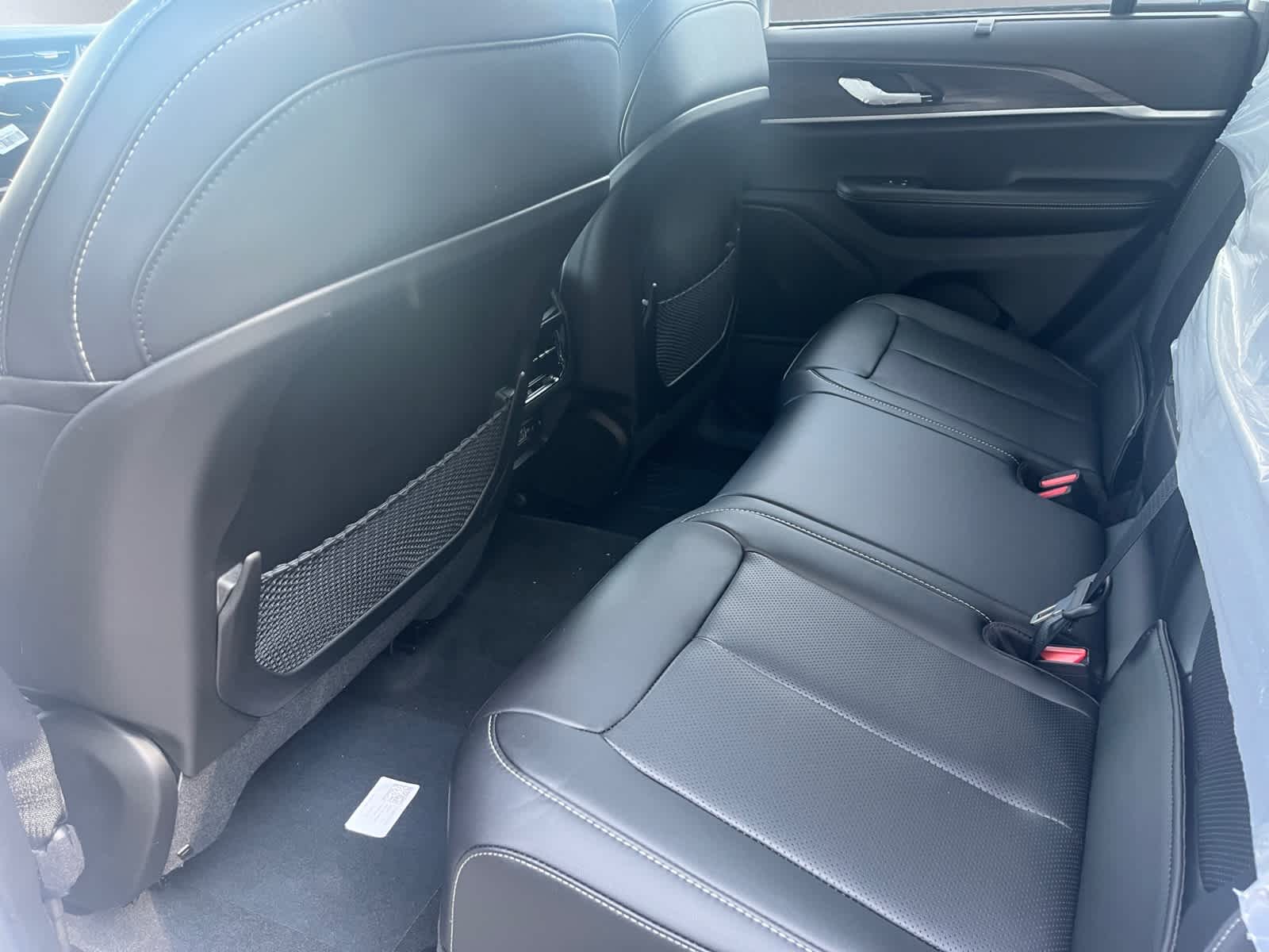 new 2025 Jeep Grand Cherokee car, priced at $52,340