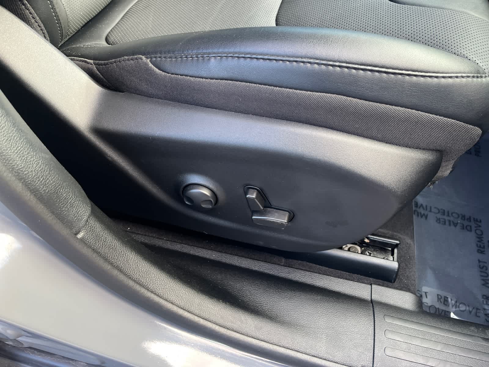 used 2023 Jeep Cherokee car, priced at $27,194