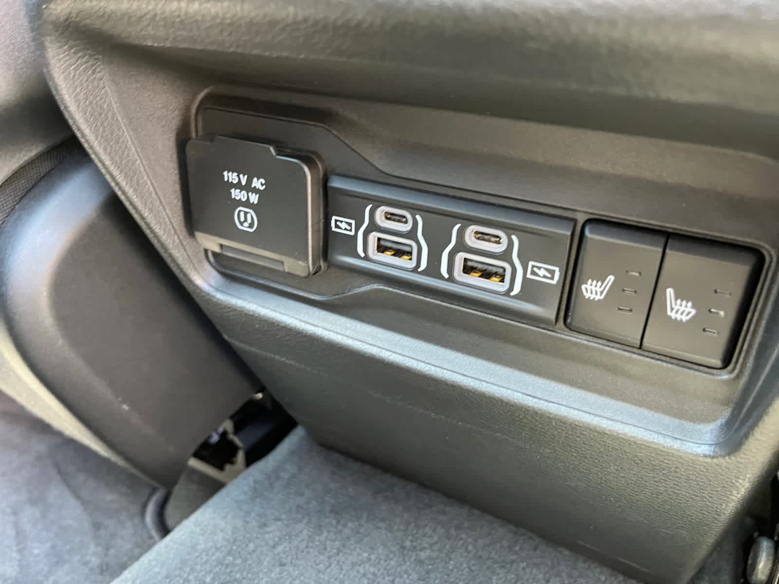 used 2024 Jeep Grand Cherokee car, priced at $47,287