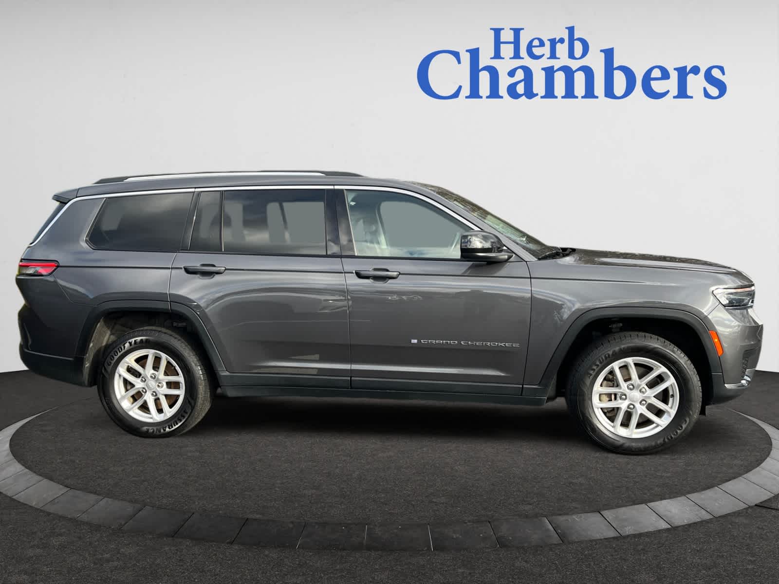 used 2021 Jeep Grand Cherokee L car, priced at $22,776