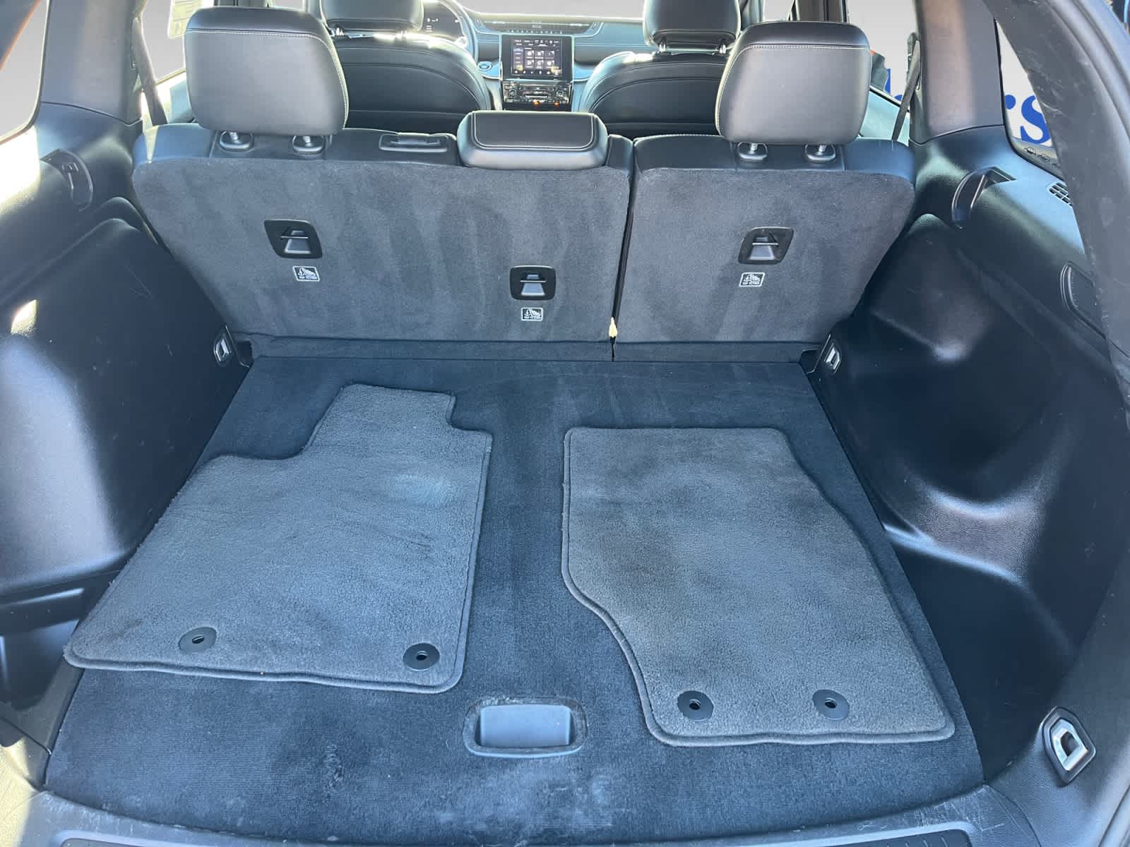 used 2022 Jeep Grand Cherokee car, priced at $30,886