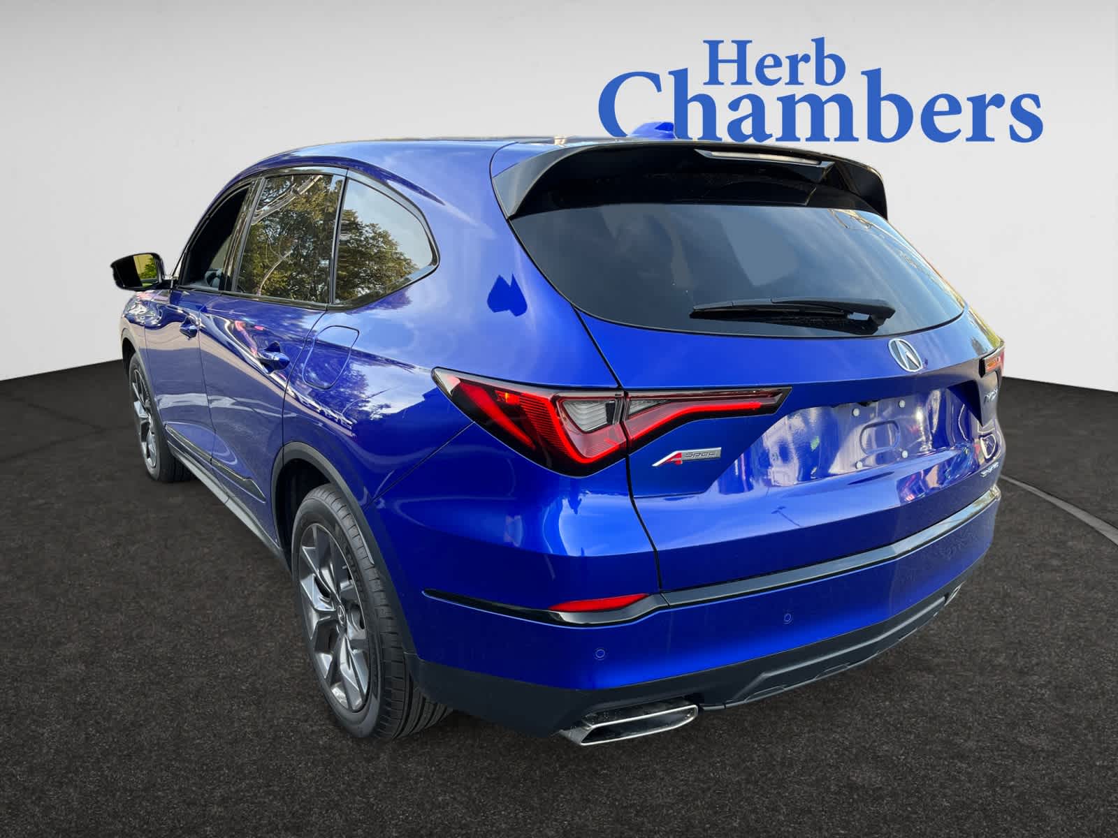 used 2023 Acura MDX car, priced at $44,716