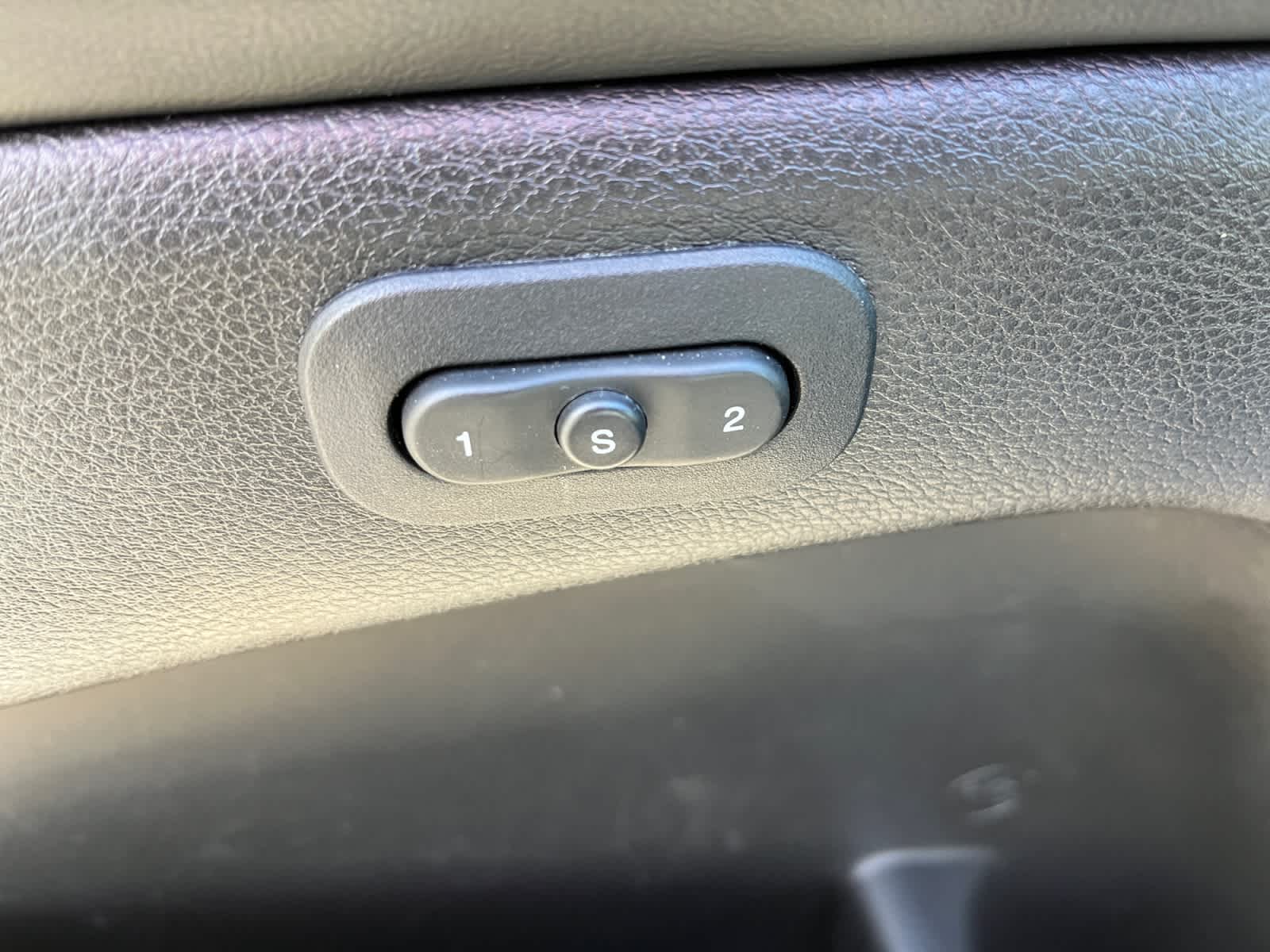 used 2021 Jeep Grand Cherokee car, priced at $25,363