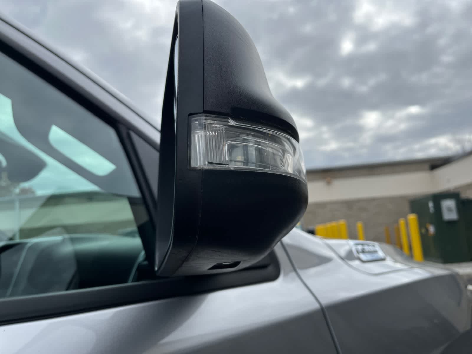 used 2022 Ram 1500 car, priced at $35,864