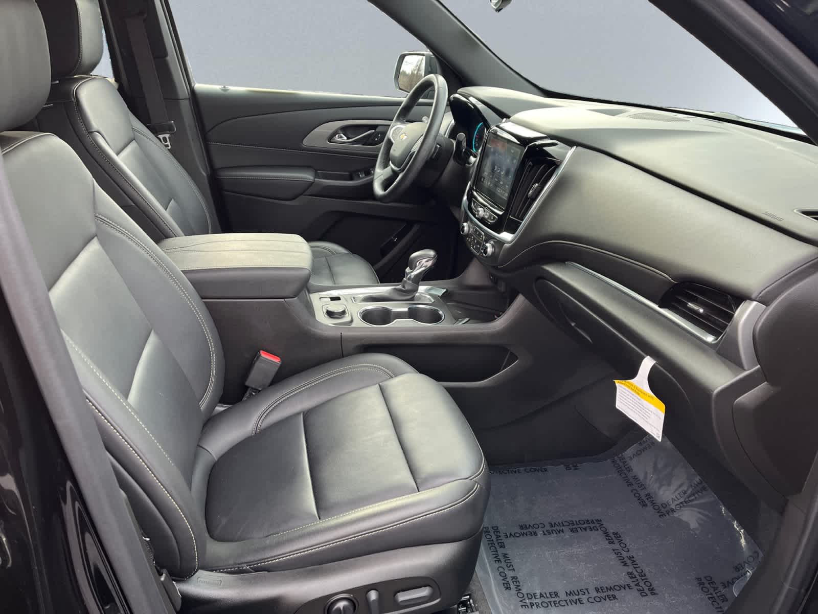 used 2022 Chevrolet Traverse car, priced at $33,328