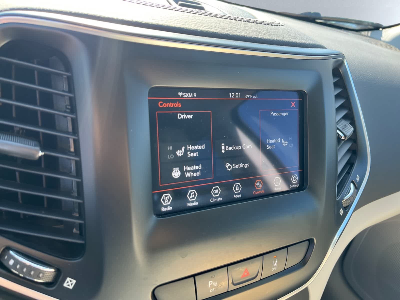 used 2021 Jeep Cherokee car, priced at $19,761