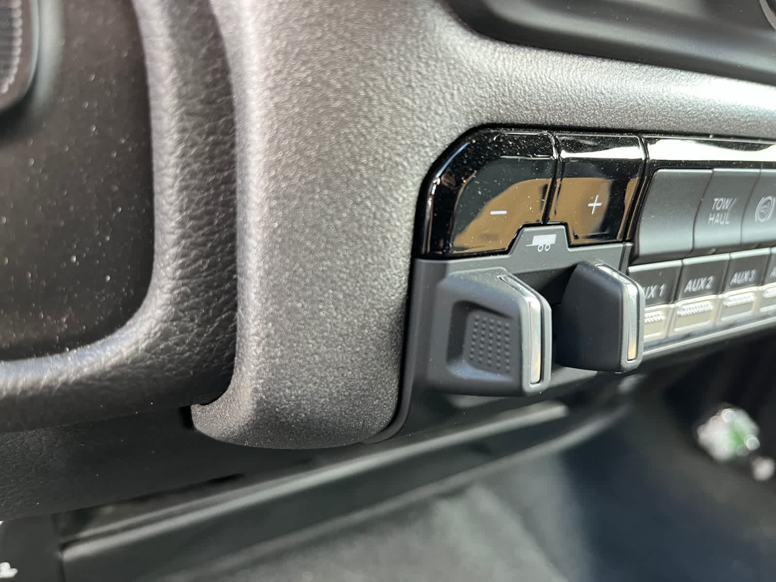 new 2024 Ram 3500 car, priced at $60,285