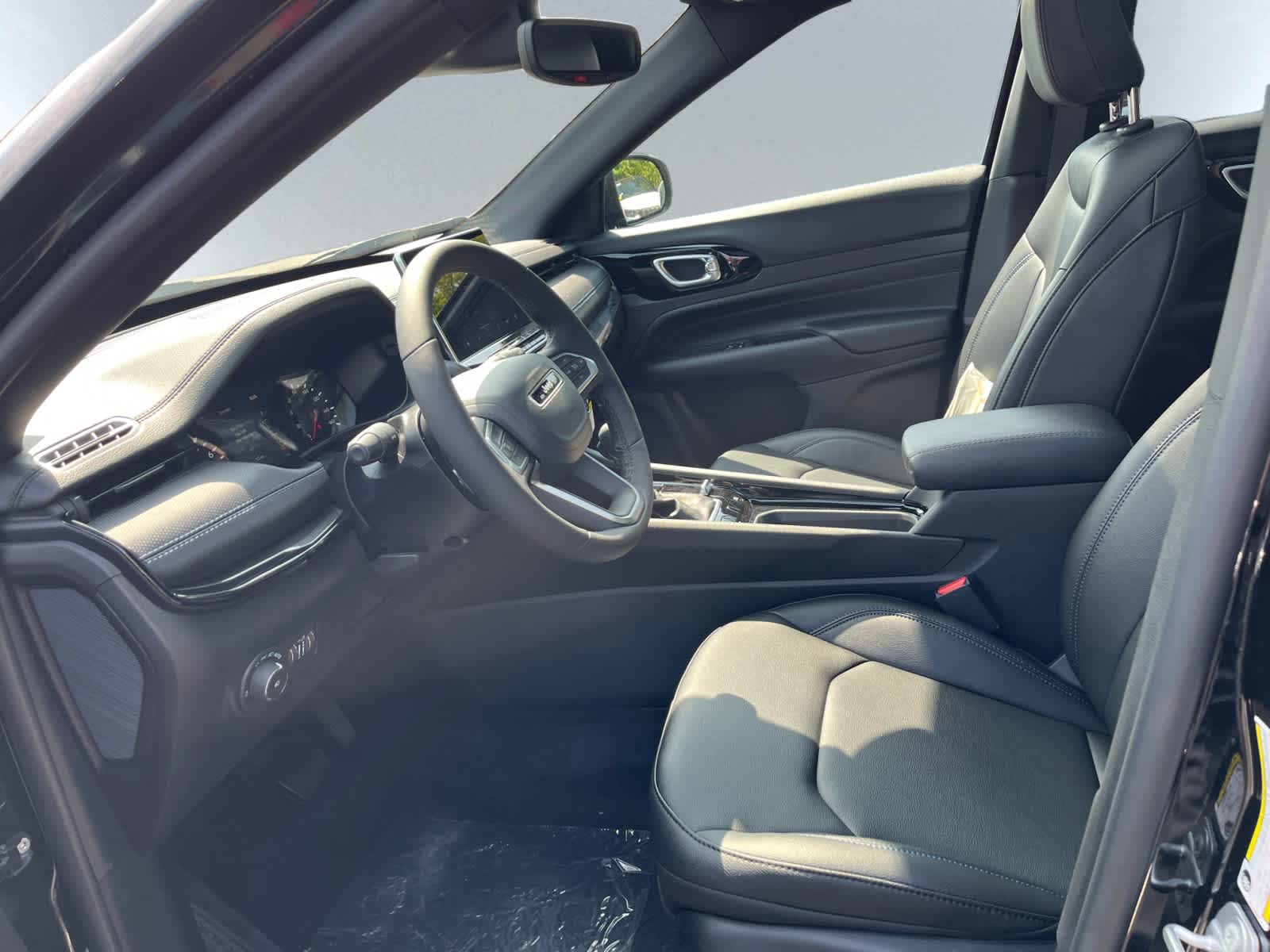 new 2025 Jeep Compass car, priced at $39,105