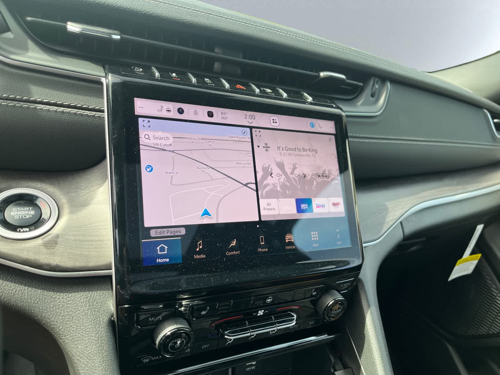 new 2025 Jeep Grand Cherokee car, priced at $52,240