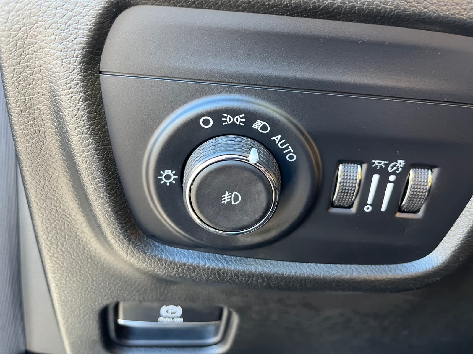 used 2021 Jeep Grand Cherokee L car, priced at $32,627