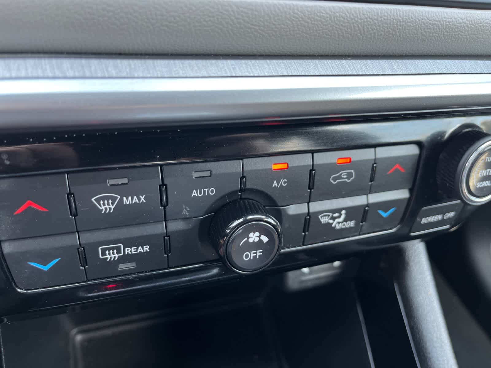used 2025 Jeep Compass car, priced at $29,987