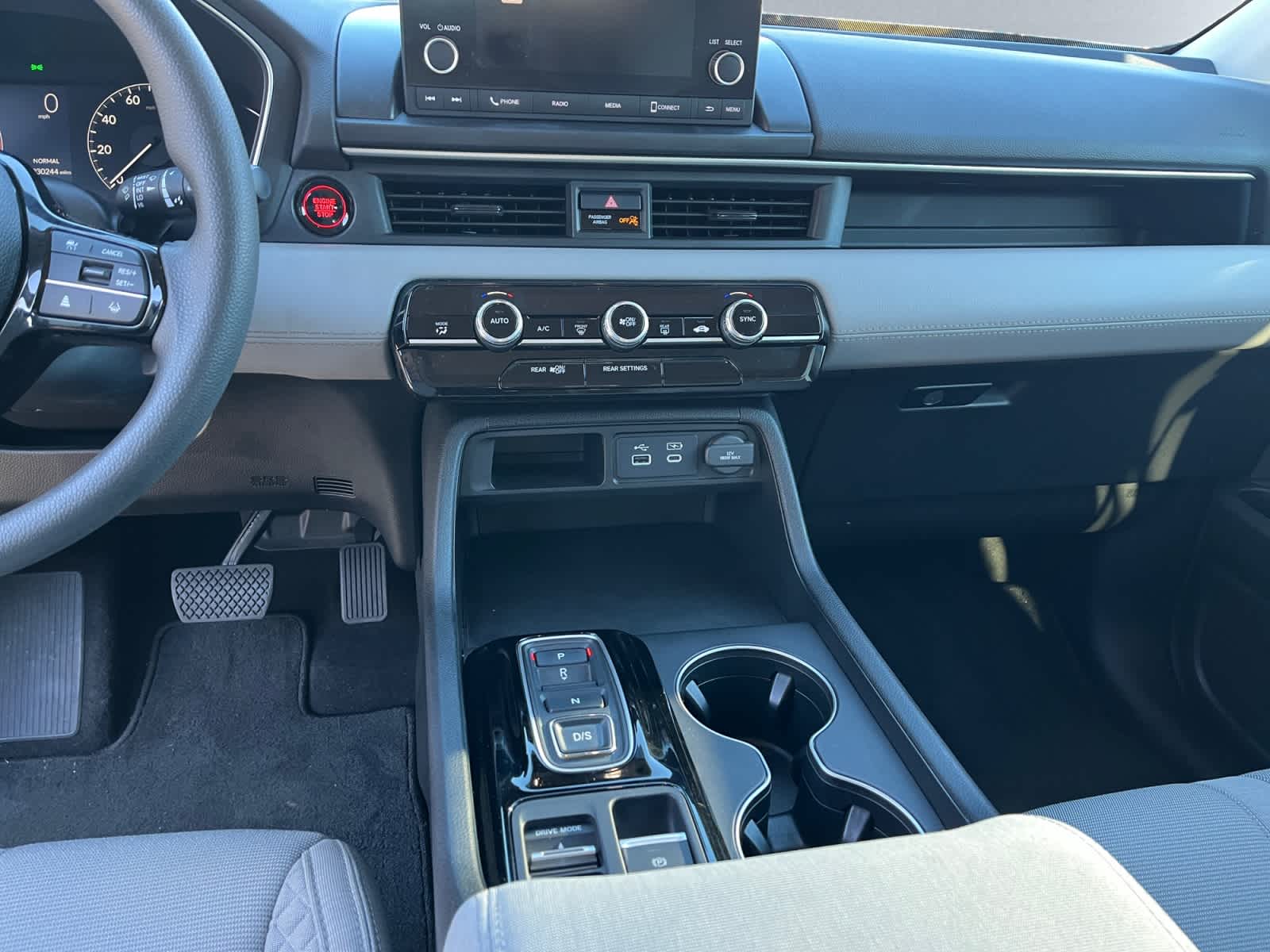 used 2023 Honda Pilot car, priced at $33,043