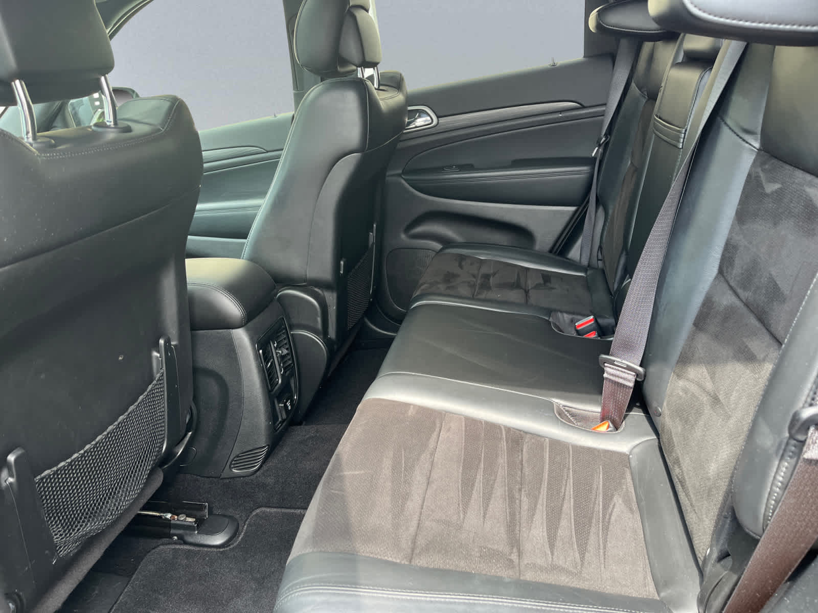 used 2021 Jeep Grand Cherokee car, priced at $25,987