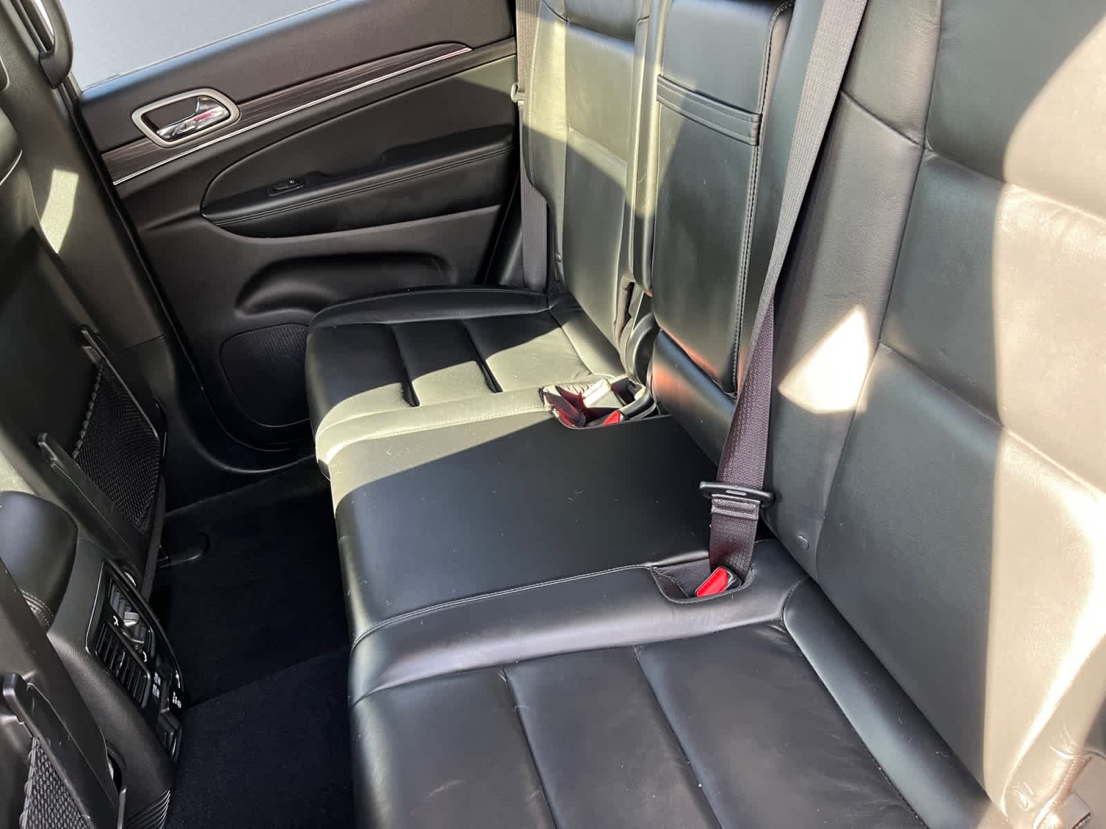 used 2021 Jeep Grand Cherokee car, priced at $25,363