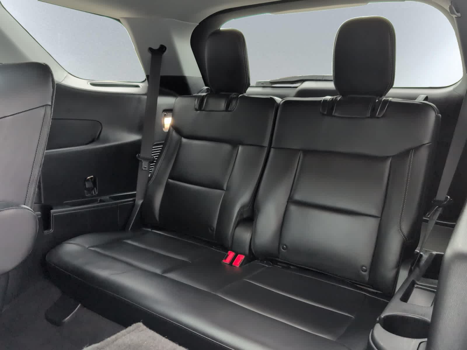 used 2022 Ford Explorer car, priced at $33,297