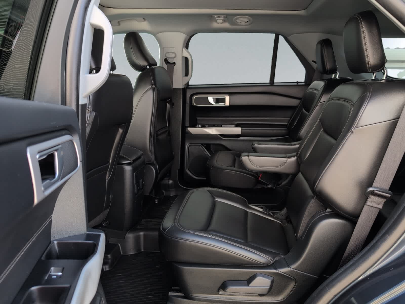 used 2023 Ford Explorer car, priced at $33,997