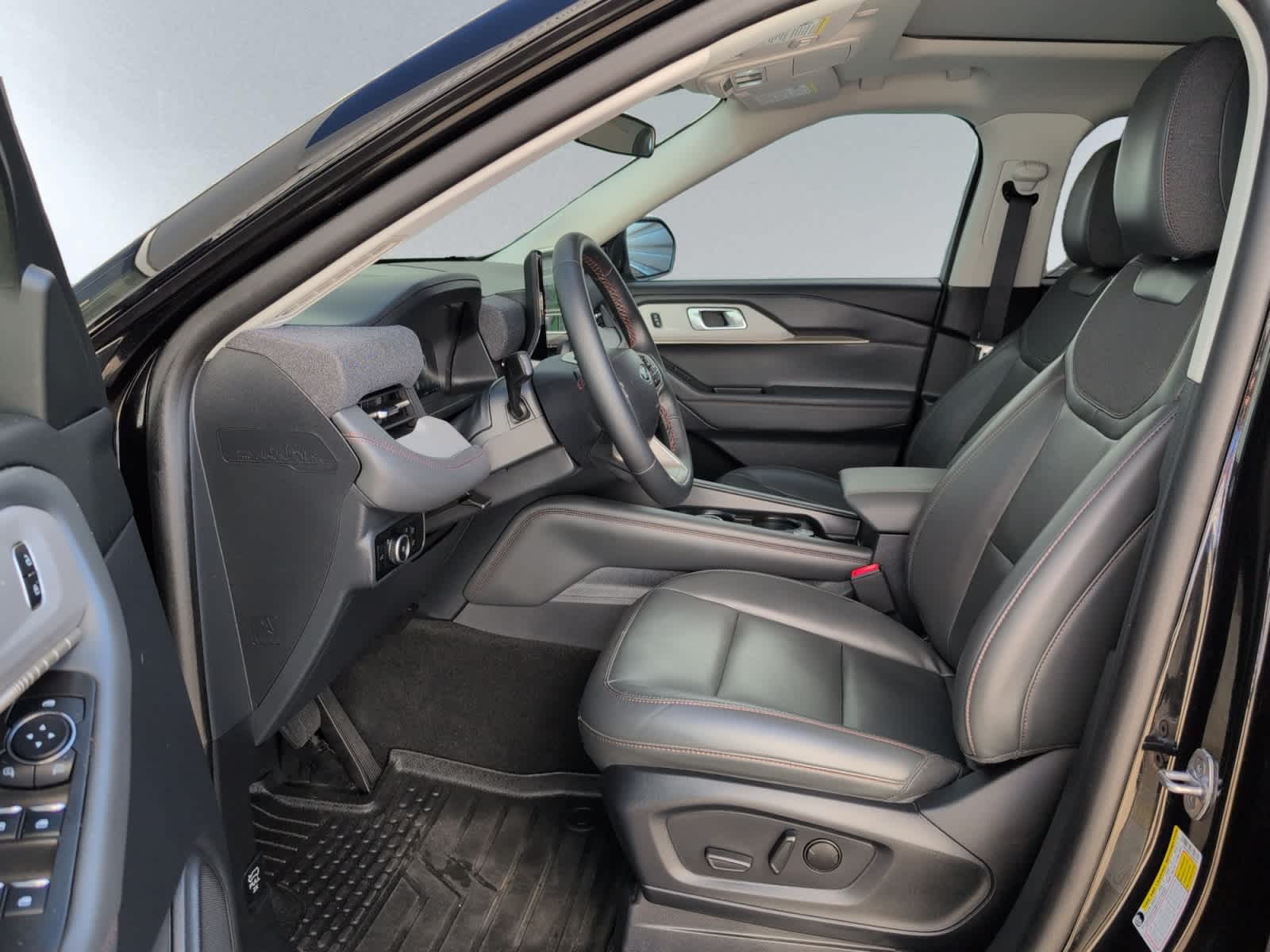 used 2025 Ford Explorer car, priced at $44,497